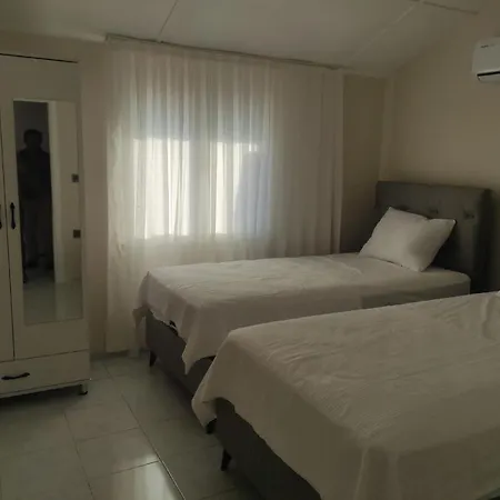 şehir Merkezinde Erasta Avm Karşısında Manzaralı Muhteşem Lüks Dört Odalı Ayrı Mutfaklı Geniş Teraslı Ve Balkonlu Ev Apartamento *