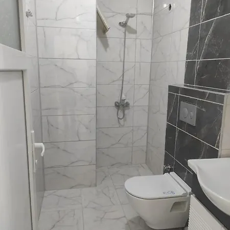 Sehir Merkezinde Erasta Avm Karsisinda Manzarali Muhtesem Luks Dort Odali Ayri Mutfakli Genis Terasli Ve Balkonlu Ev Apartment *